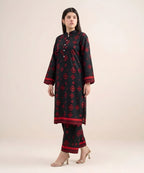 2Pc Lawn Unstitched ( Code : 18 )
