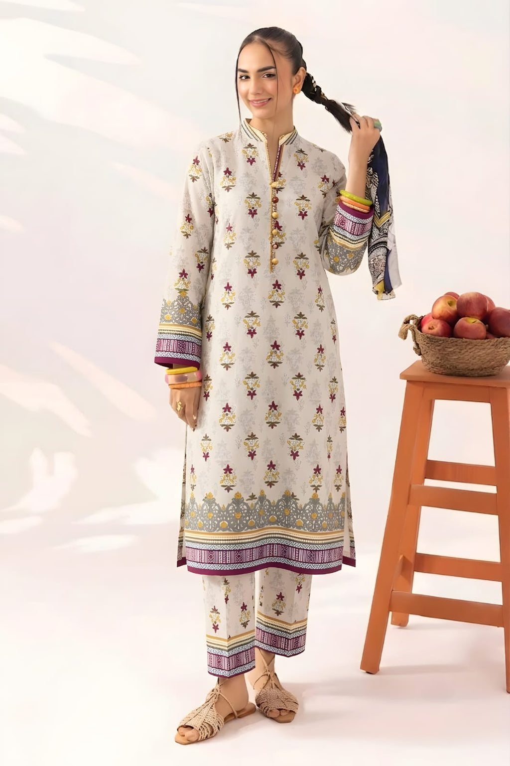 2Pc Lawn Unstitched ( Code : 37 )