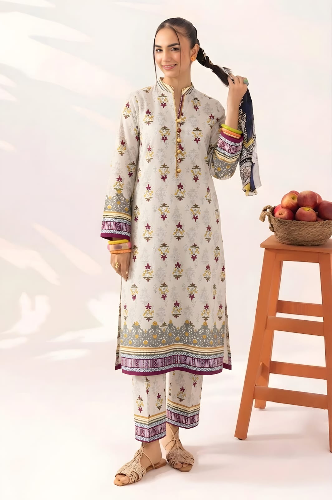 2Pc Lawn Unstitched ( Code : 37 )