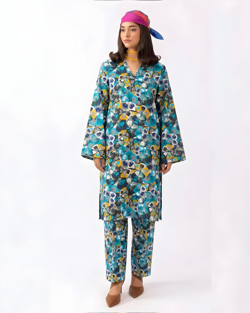 2Pc Lawn Unstitched Suit ( Code : 01 )