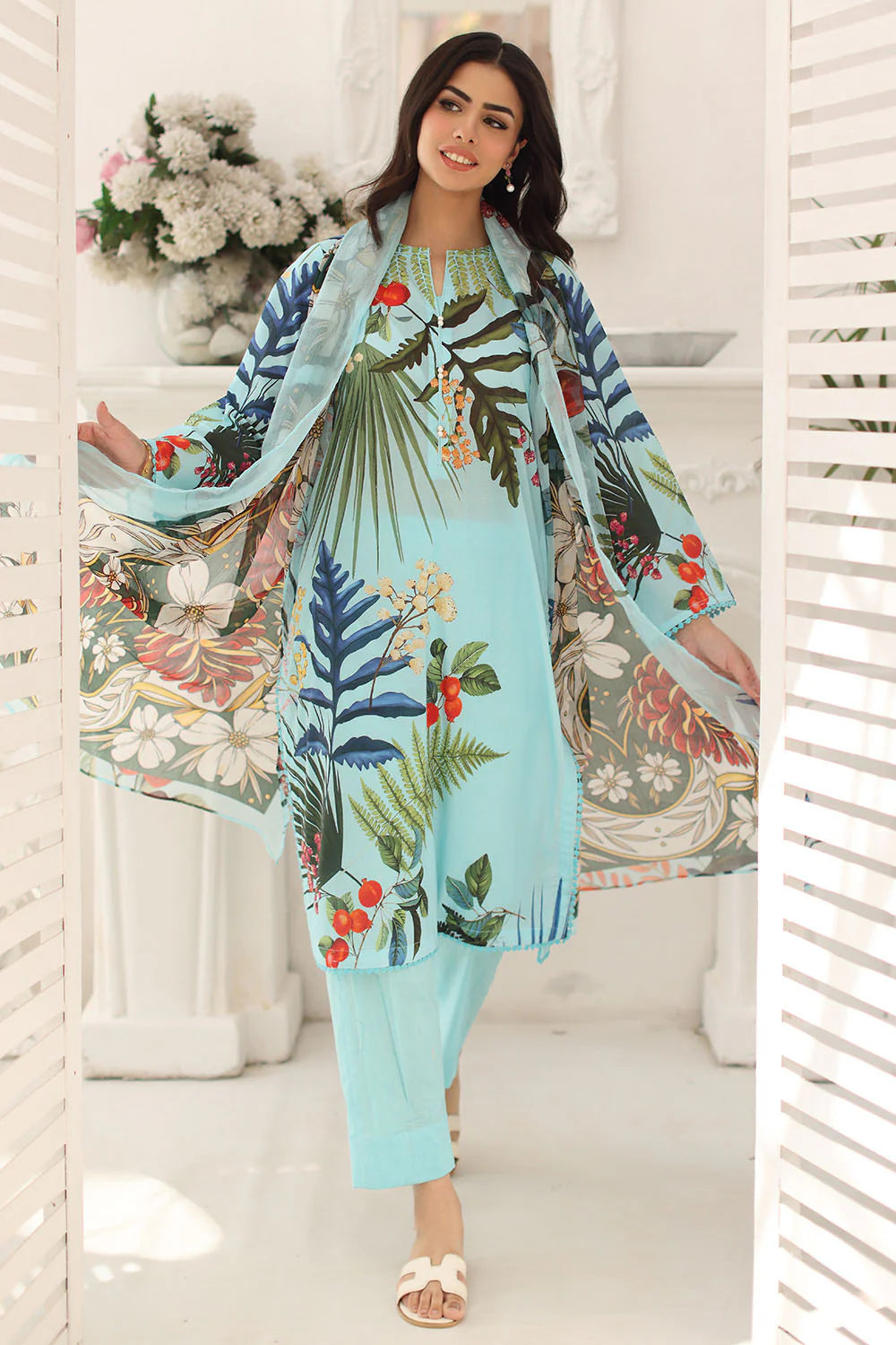 3Pc Lawn Unstitched Suit ( Code : 03 )
