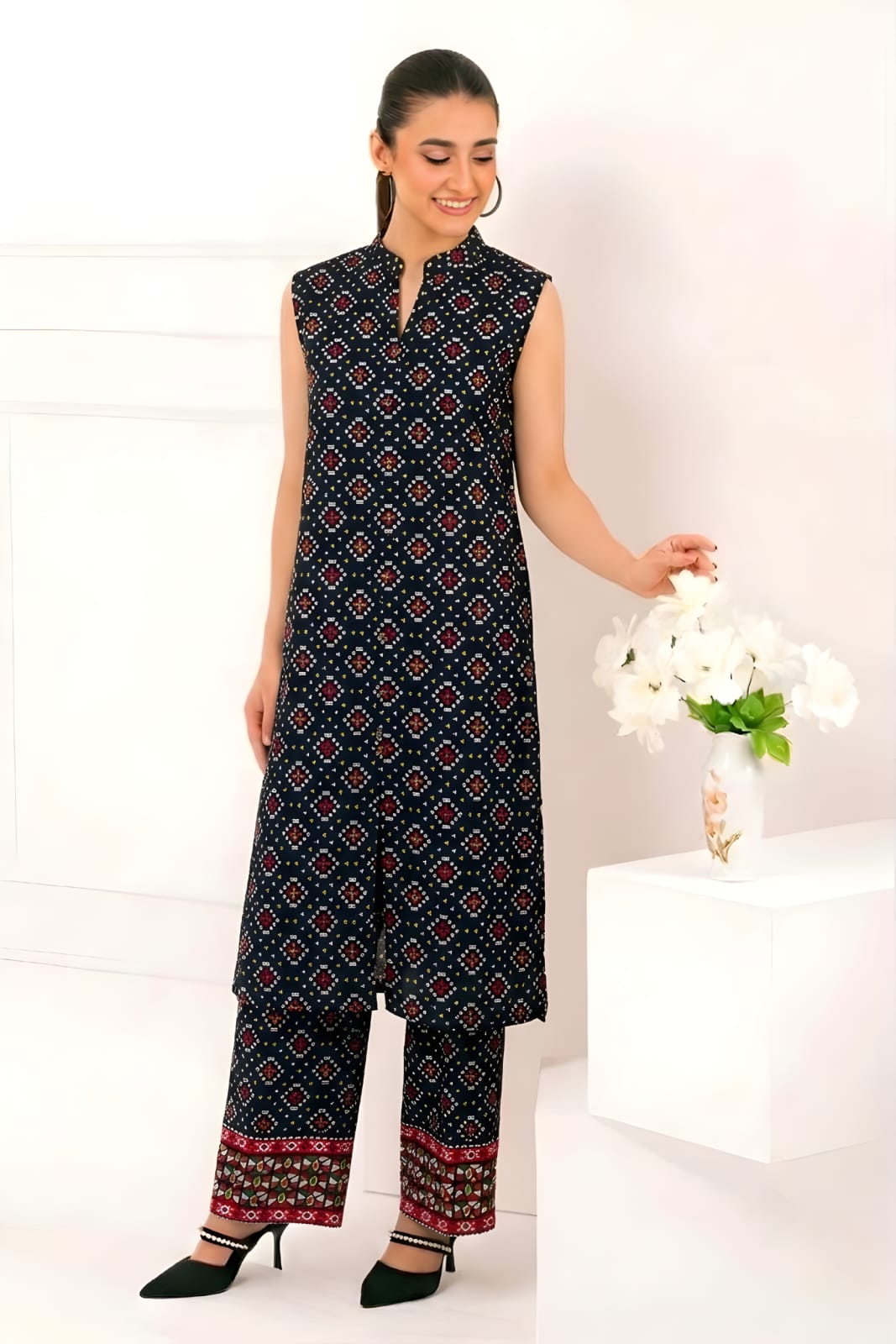 2Pc Lawn Unstitched ( Code : 19 )