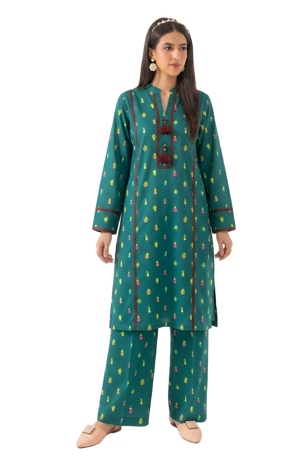 2Pc Lawn Unstitched ( Code : 28 )