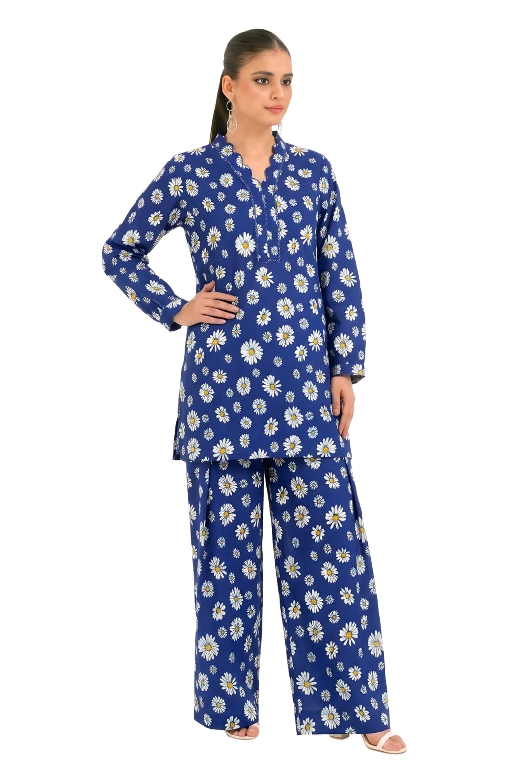 2Pc Lawn Unstitched ( Code : 30 )